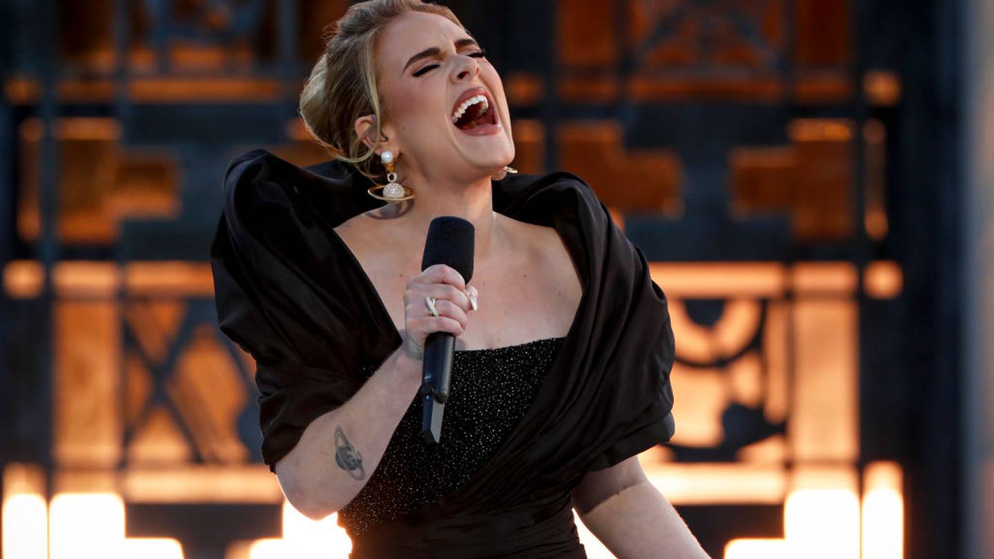 Adele says ‘Hello’ to Las Vegas, confirms 4-month residency – 102.5 The