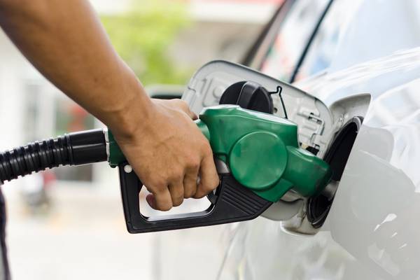 Average gas price in US leaps 33 cents to $4.71 per gallon, survey says