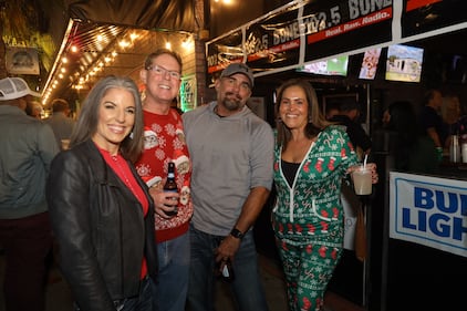 2025 Calta Cruisemas Pub Crawl