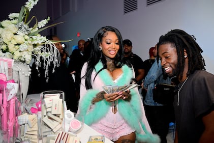 Summer Walker "Finally Over It" Escape Room Experience