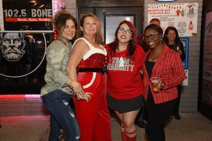 2025 Calta Cruisemas Pub Crawl